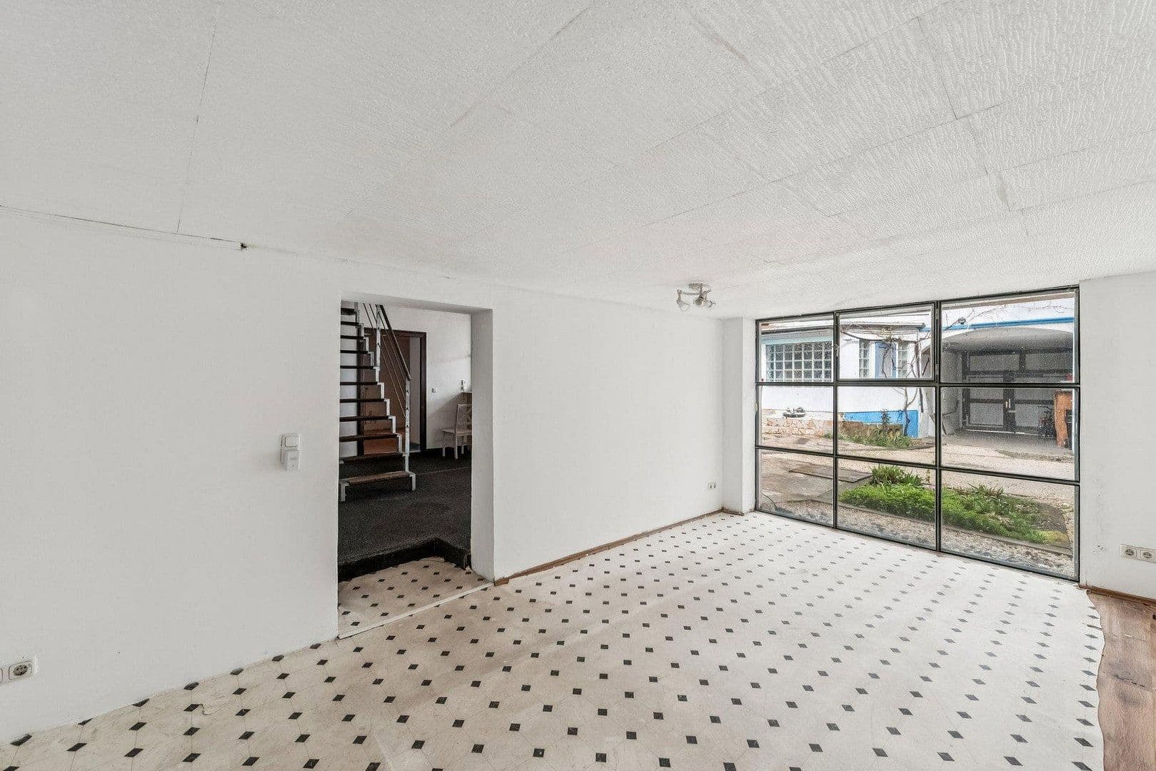 Pronájem nebytového prostoru 190 m², Glescher Str. 35, Bergheim, Severní Porýní-Vestfálsko Pronájem nebytového prostoru 190 m², Glescher Str. 35, Bergheim, Severní Porýní-Vestfálsko