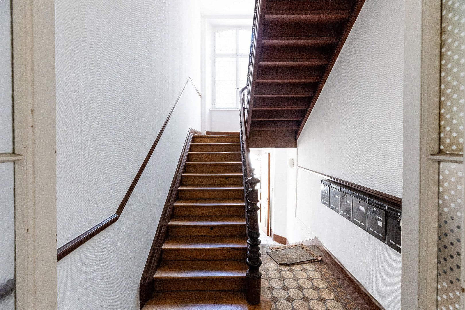 Pronájem bytu 2+1 42 m², Wiesbaden, Hessen Pronájem bytu 2+1 42 m², Wiesbaden, Hessen