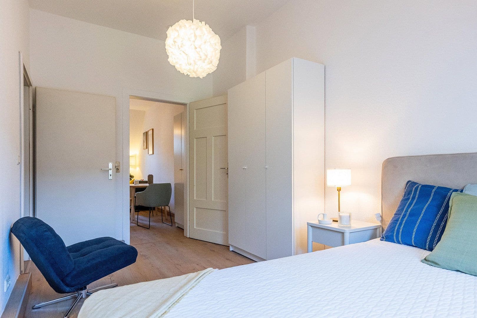 Pronájem bytu 2+1 42 m², Wiesbaden, Hessen Pronájem bytu 2+1 42 m², Wiesbaden, Hessen