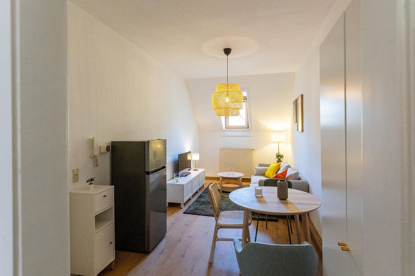 Pronájem bytu 2+1 42 m², Wiesbaden, Hessen Pronájem bytu 2+1 42 m², Wiesbaden, Hessen