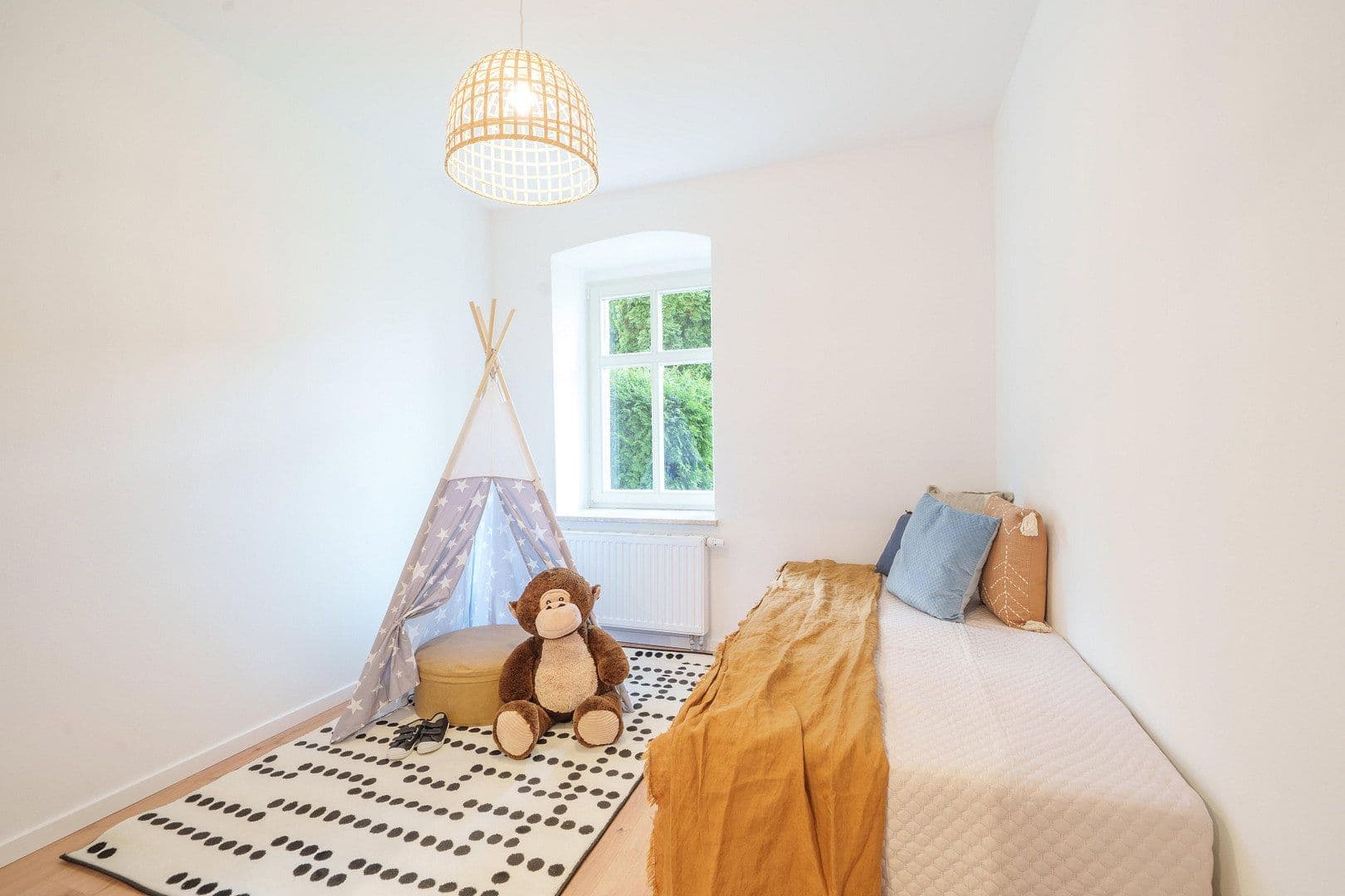 Prodej bytu 4+1 92 m², Bannewitz, Sasko Prodej bytu 4+1 92 m², Bannewitz, Sasko