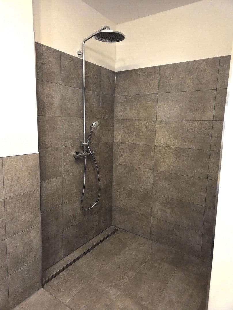 Pronájem bytu 3+1 80 m², Rotterdammerplatz 14, Mainz, Porýní-Falc Pronájem bytu 3+1 80 m², Rotterdammerplatz 14, Mainz, Porýní-Falc