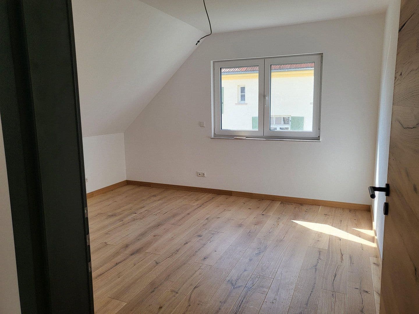 Pronájem bytu 3+1 65 m², Vöhringen, Bavorsko Pronájem bytu 3+1 65 m², Vöhringen, Bavorsko