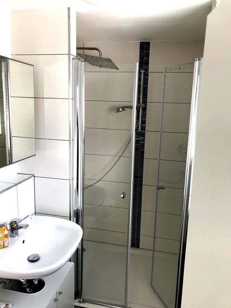 Pronájem bytu 1+1 37 m², Veielbrunnenweg 84b, Stuttgart, Bádensko-Württembersko Pronájem bytu 1+1 37 m², Veielbrunnenweg 84b, Stuttgart, Bádensko-Württembersko