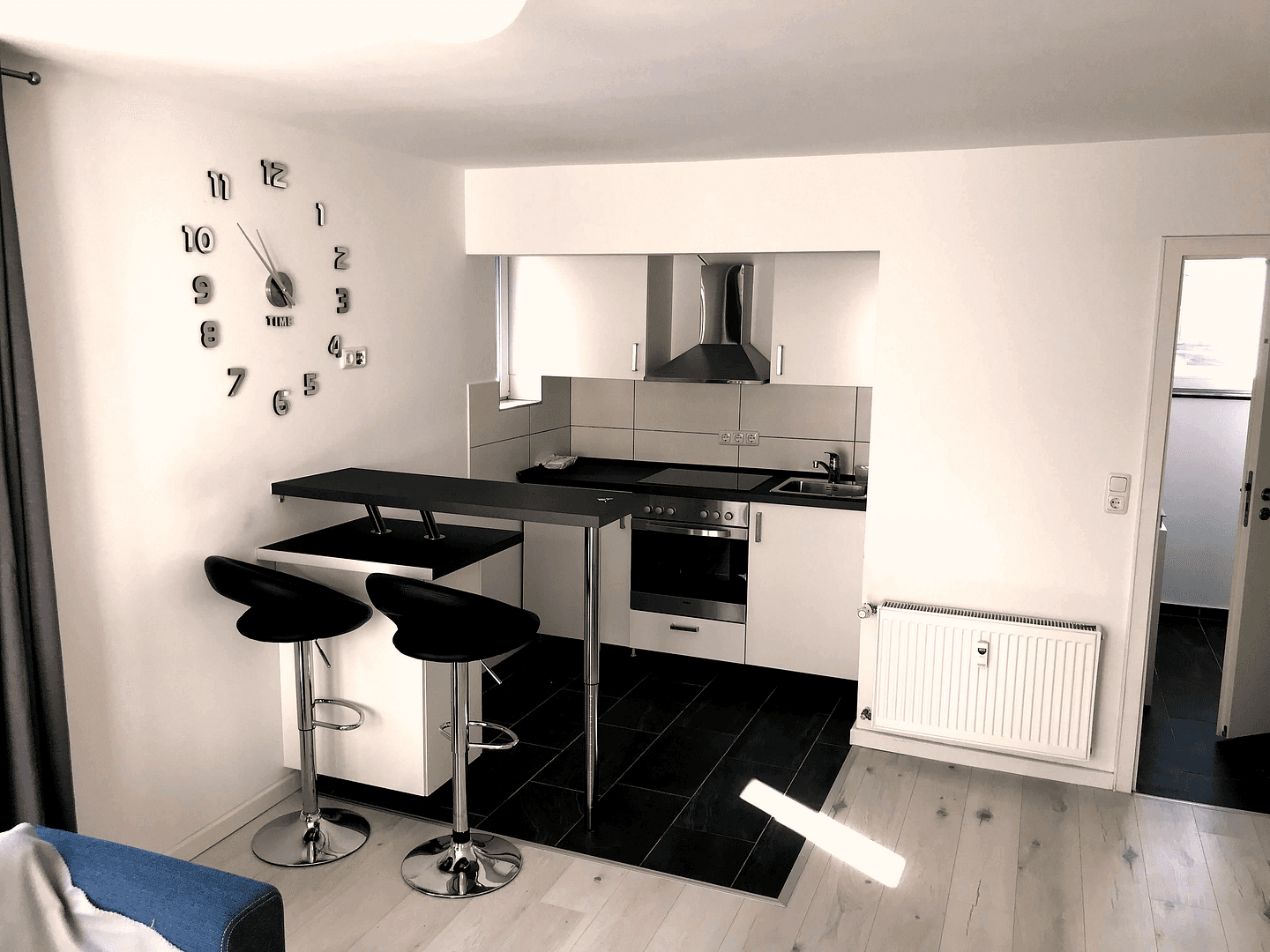 Pronájem bytu 1+1 37 m², Veielbrunnenweg 84b, Stuttgart, Bádensko-Württembersko Pronájem bytu 1+1 37 m², Veielbrunnenweg 84b, Stuttgart, Bádensko-Württembersko