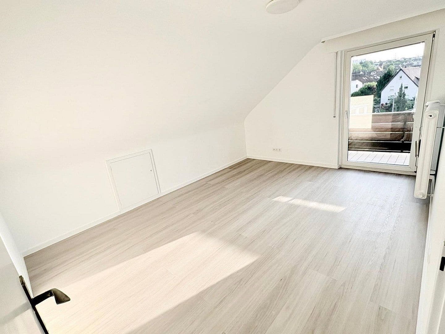 Pronájem bytu 3+kk 82 m², Deizisau, Bádensko-Württembersko Pronájem bytu 3+kk 82 m², Deizisau, Bádensko-Württembersko