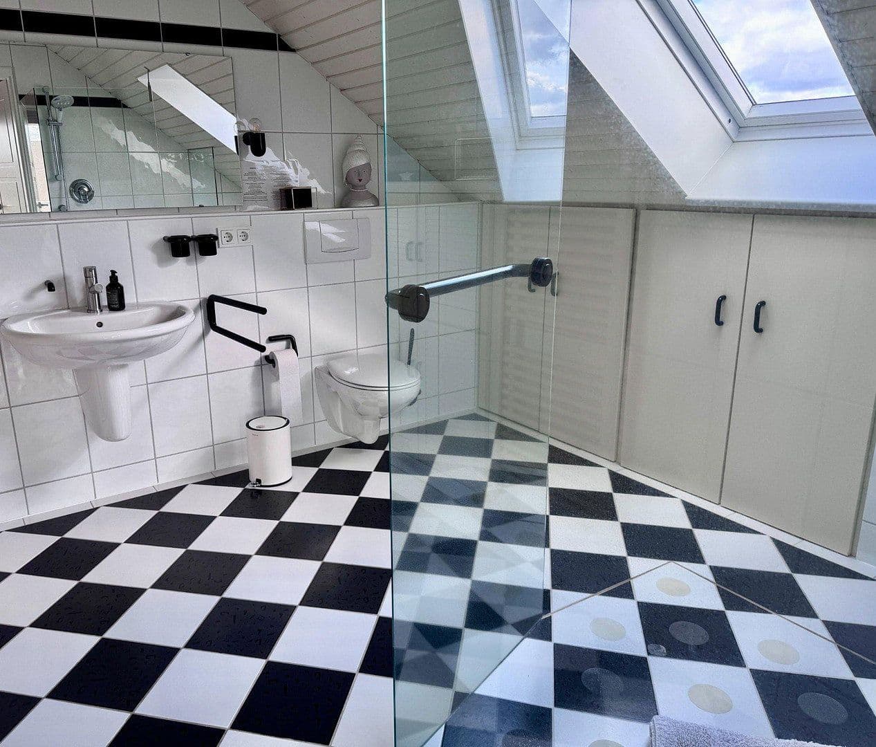 Prodej domu 226 m², pozemek 2.500 m², Siedlungsstraße 2, Handewitt, Šlesvicko-Holštýnsko Prodej domu 226 m², pozemek 2.500 m², Siedlungsstraße 2, Handewitt, Šlesvicko-Holštýnsko