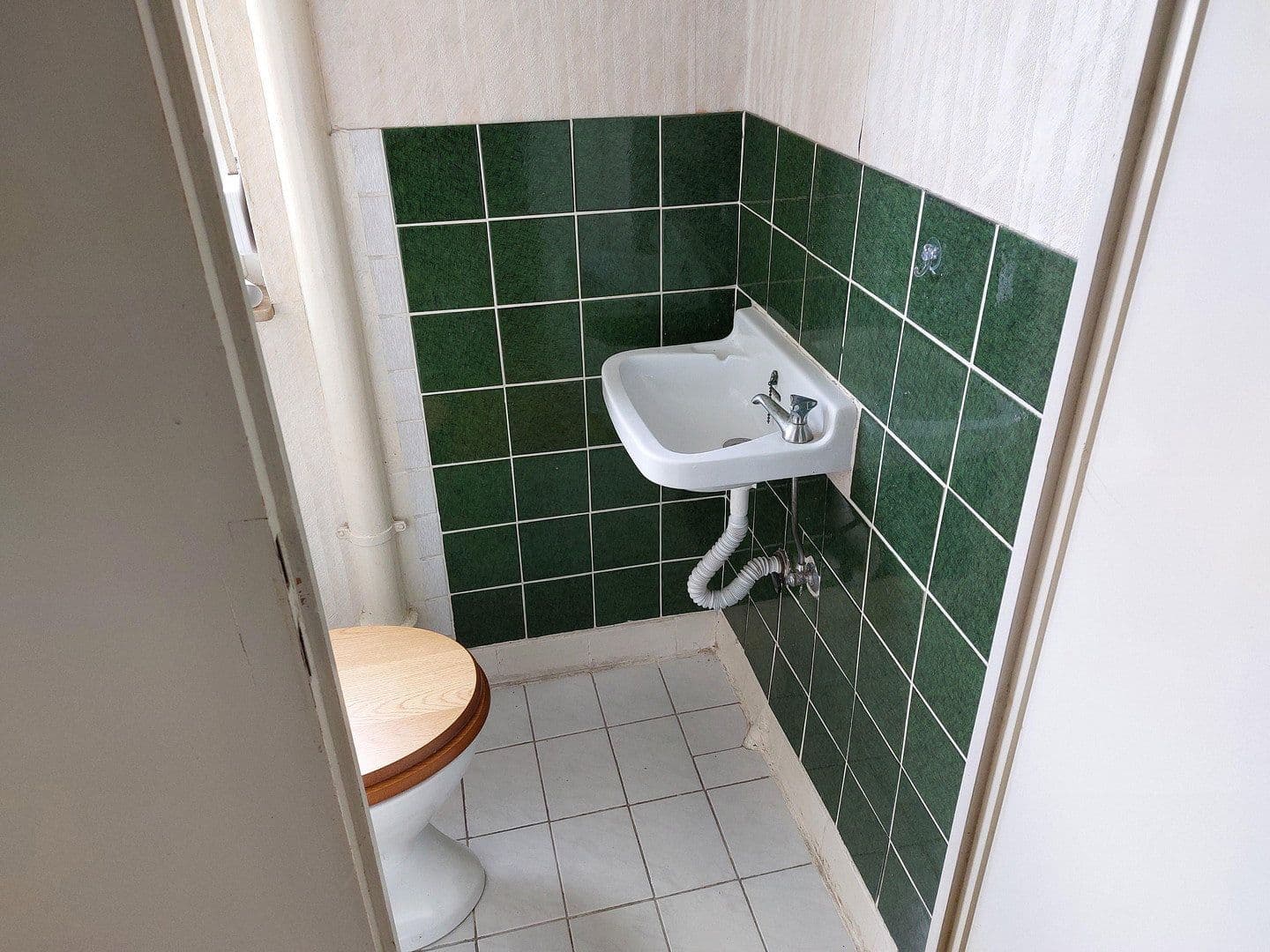 Prodej domu 165 m², pozemek 357 m², Herrenberg, Bádensko-Württembersko Prodej domu 165 m², pozemek 357 m², Herrenberg, Bádensko-Württembersko