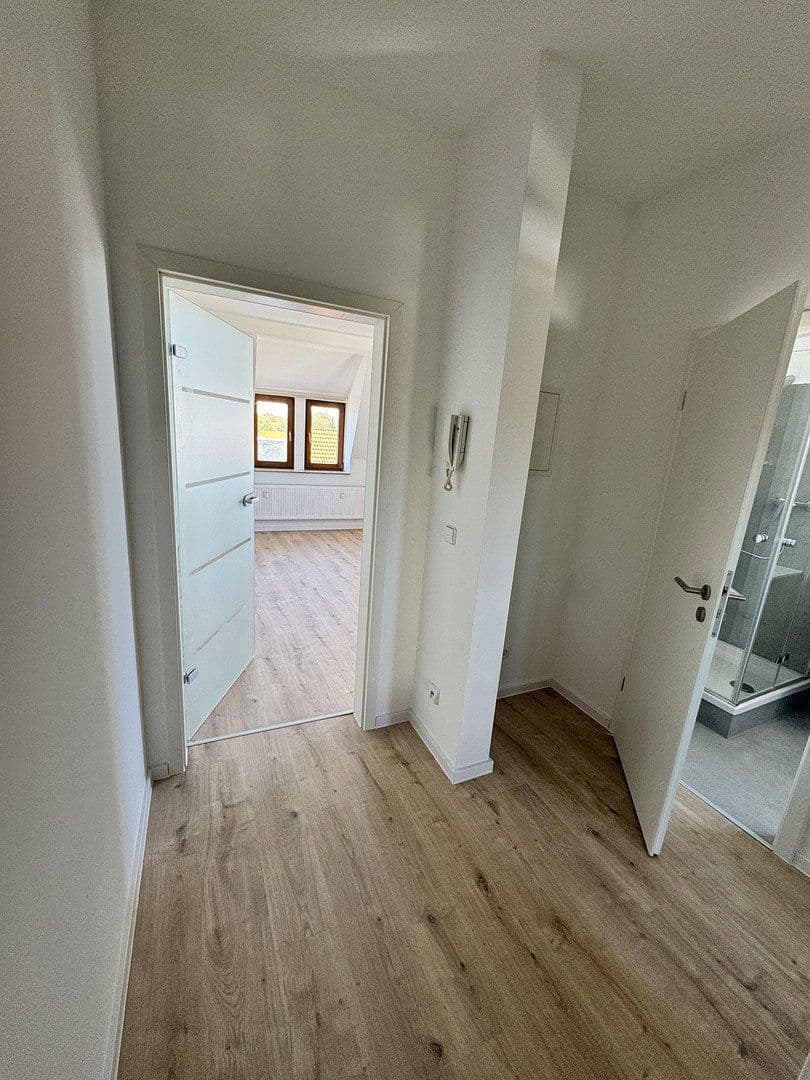 Pronájem bytu 2+1 42 m², Philippstr. 57, Meerane, Sasko Pronájem bytu 2+1 42 m², Philippstr. 57, Meerane, Sasko