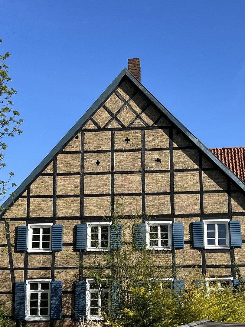 Prodej domu 163 m², pozemek 580 m², Urnenfeldstraße 13, Hamm, Severní Porýní-Vestfálsko Prodej domu 163 m², pozemek 580 m², Urnenfeldstraße 13, Hamm, Severní Porýní-Vestfálsko