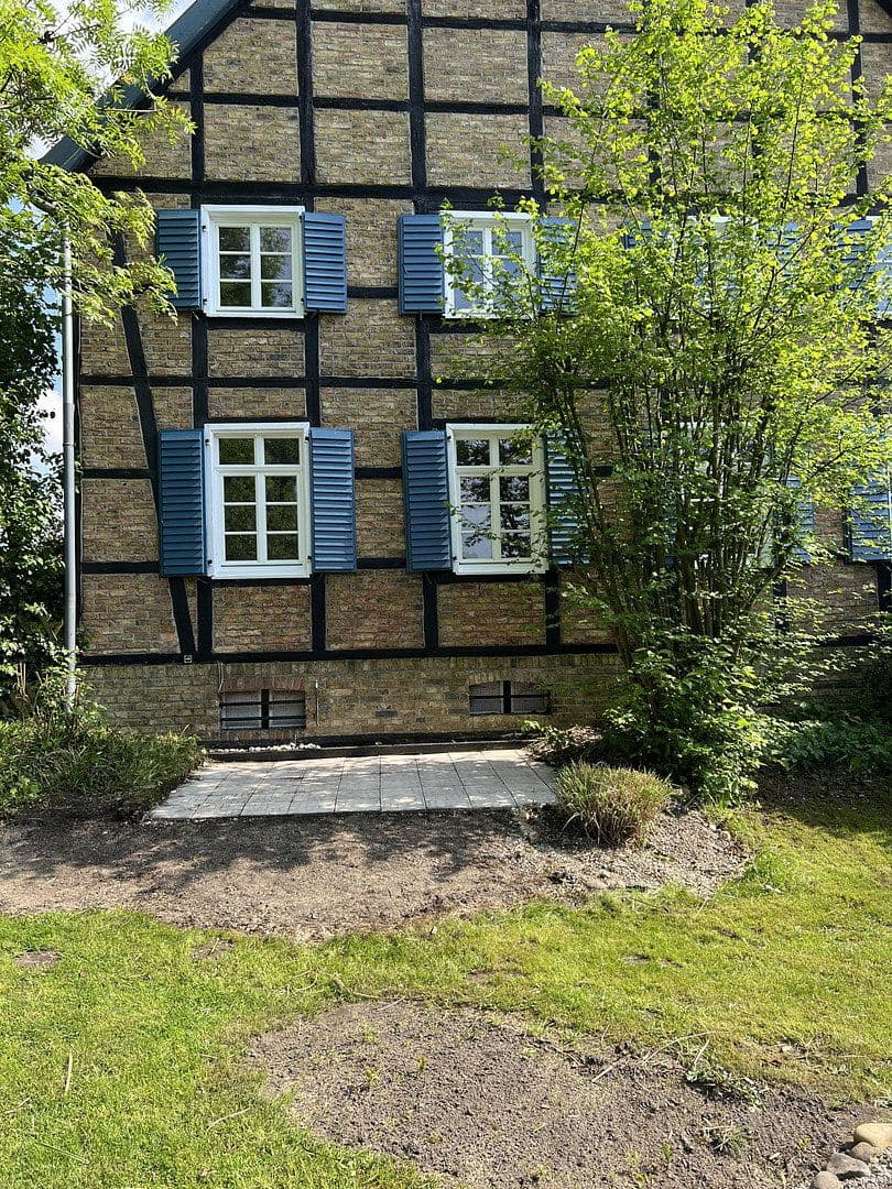 Prodej domu 163 m², pozemek 580 m², Urnenfeldstraße 13, Hamm, Severní Porýní-Vestfálsko Prodej domu 163 m², pozemek 580 m², Urnenfeldstraße 13, Hamm, Severní Porýní-Vestfálsko