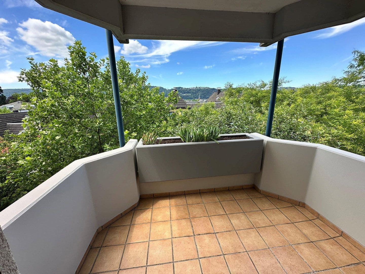 Pronájem bytu 3+1 77 m², Im Hopfengarten, Trier, Porýní-Falc Pronájem bytu 3+1 77 m², Im Hopfengarten, Trier, Porýní-Falc