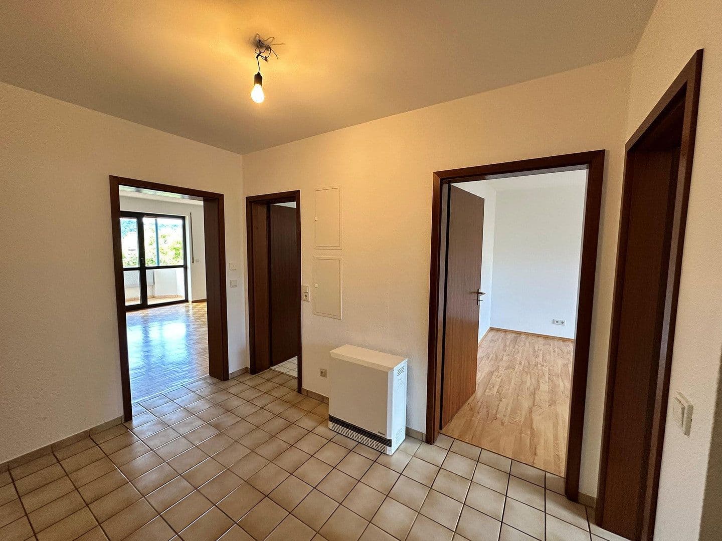 Pronájem bytu 3+1 77 m², Im Hopfengarten, Trier, Porýní-Falc Pronájem bytu 3+1 77 m², Im Hopfengarten, Trier, Porýní-Falc