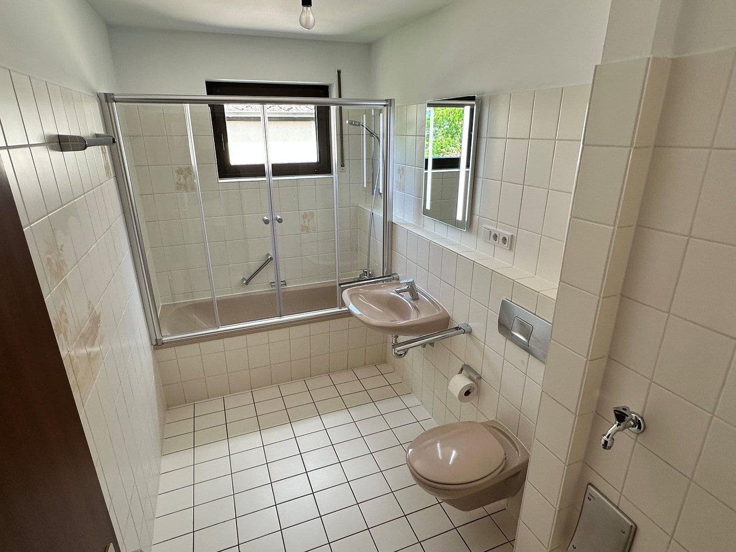 Pronájem bytu 3+1 77 m², Im Hopfengarten, Trier, Porýní-Falc Pronájem bytu 3+1 77 m², Im Hopfengarten, Trier, Porýní-Falc