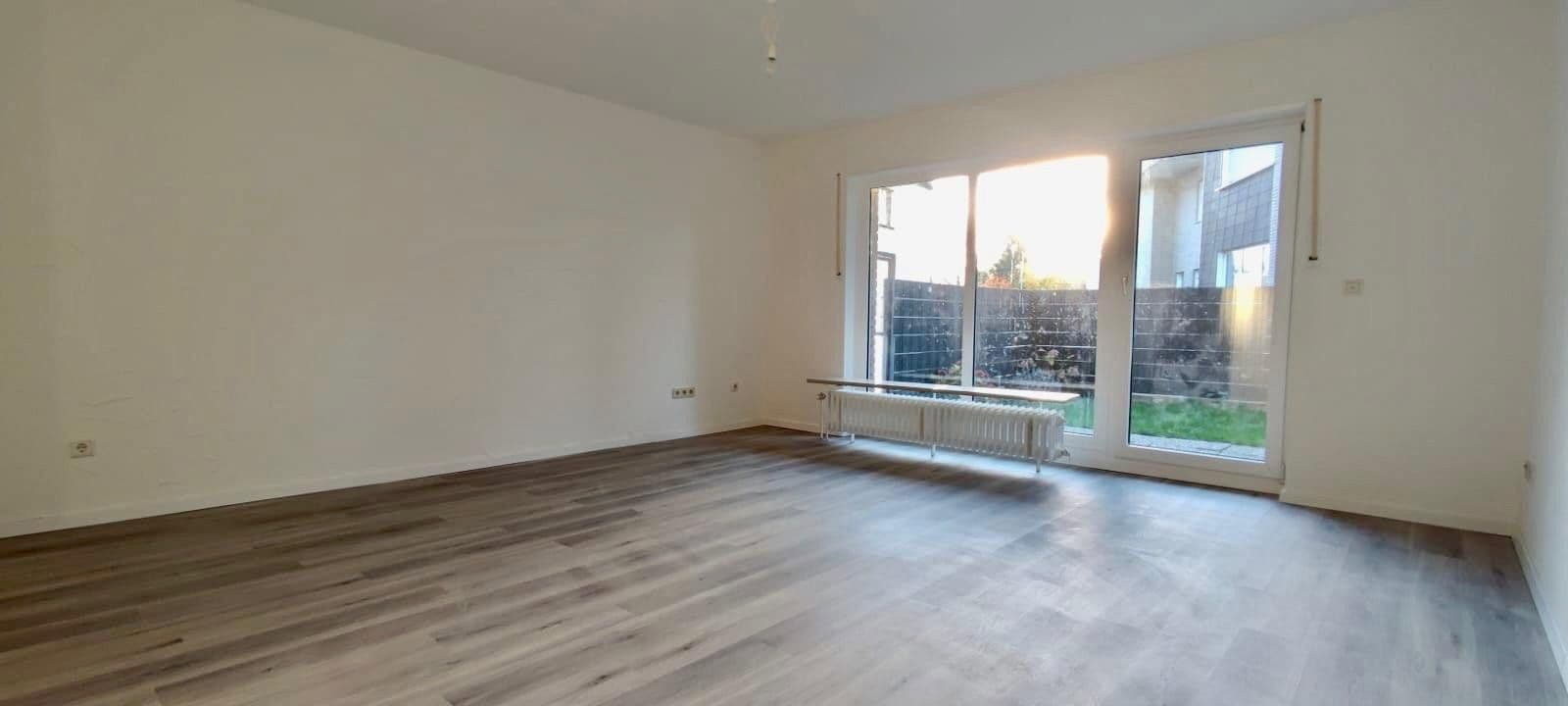Pronájem bytu 3+1 64 m², Paderborn, Severní Porýní-Vestfálsko Pronájem bytu 3+1 64 m², Paderborn, Severní Porýní-Vestfálsko