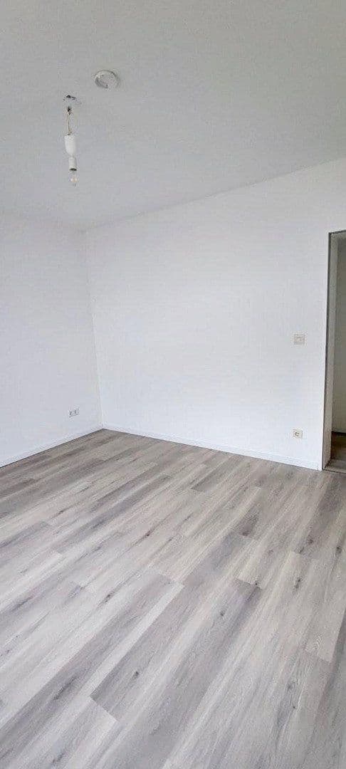 Pronájem bytu 3+1 64 m², Paderborn, Severní Porýní-Vestfálsko Pronájem bytu 3+1 64 m², Paderborn, Severní Porýní-Vestfálsko