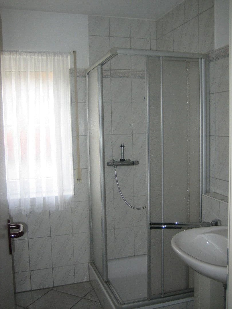 Pronájem bytu 2+1 63 m², Mühlenweg 11, Mudersbach, Porýní-Falc Pronájem bytu 2+1 63 m², Mühlenweg 11, Mudersbach, Porýní-Falc