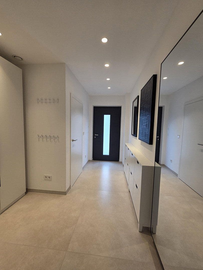Prodej domu 185 m², pozemek 300 m², Röthenbach an der Pegnitz, Bavorsko Prodej domu 185 m², pozemek 300 m², Röthenbach an der Pegnitz, Bavorsko