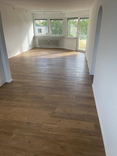 Pronájem bytu 4+1 99 m², Amberg, Bavorsko Pronájem bytu 4+1 99 m², Amberg, Bavorsko