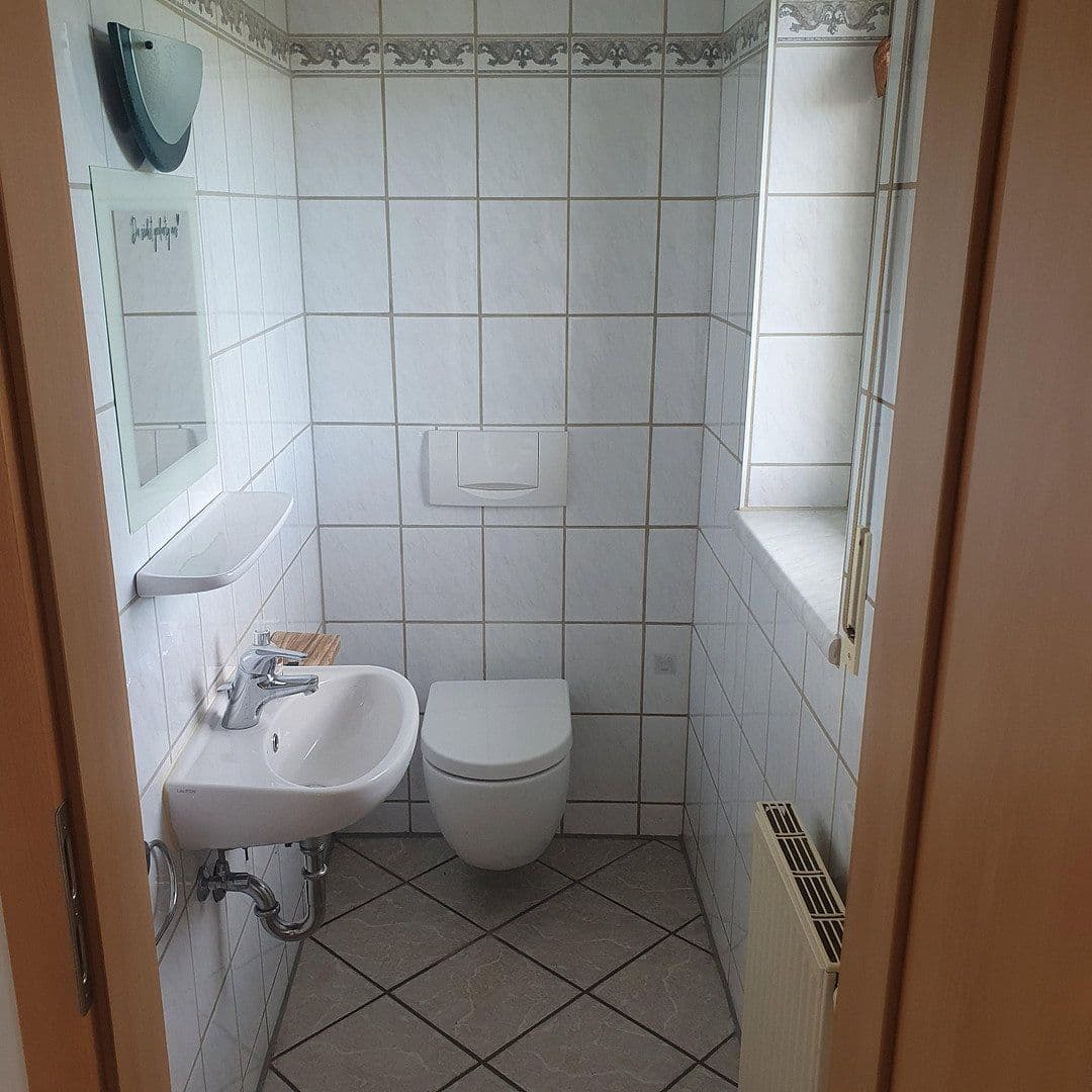 Prodej domu 125 m², pozemek 425 m², Pettenkofer Str. 21, Weichering OT Lichtenau, Bavorsko Prodej domu 125 m², pozemek 425 m², Pettenkofer Str. 21, Weichering OT Lichtenau, Bavorsko