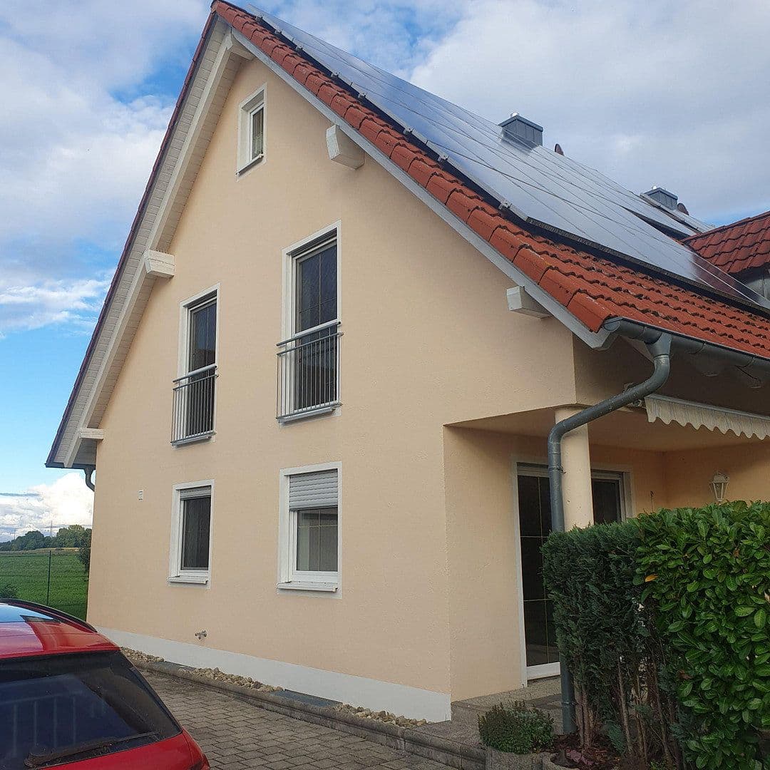 Prodej domu 125 m², pozemek 425 m², Pettenkofer Str. 21, Weichering OT Lichtenau, Bavorsko Prodej domu 125 m², pozemek 425 m², Pettenkofer Str. 21, Weichering OT Lichtenau, Bavorsko