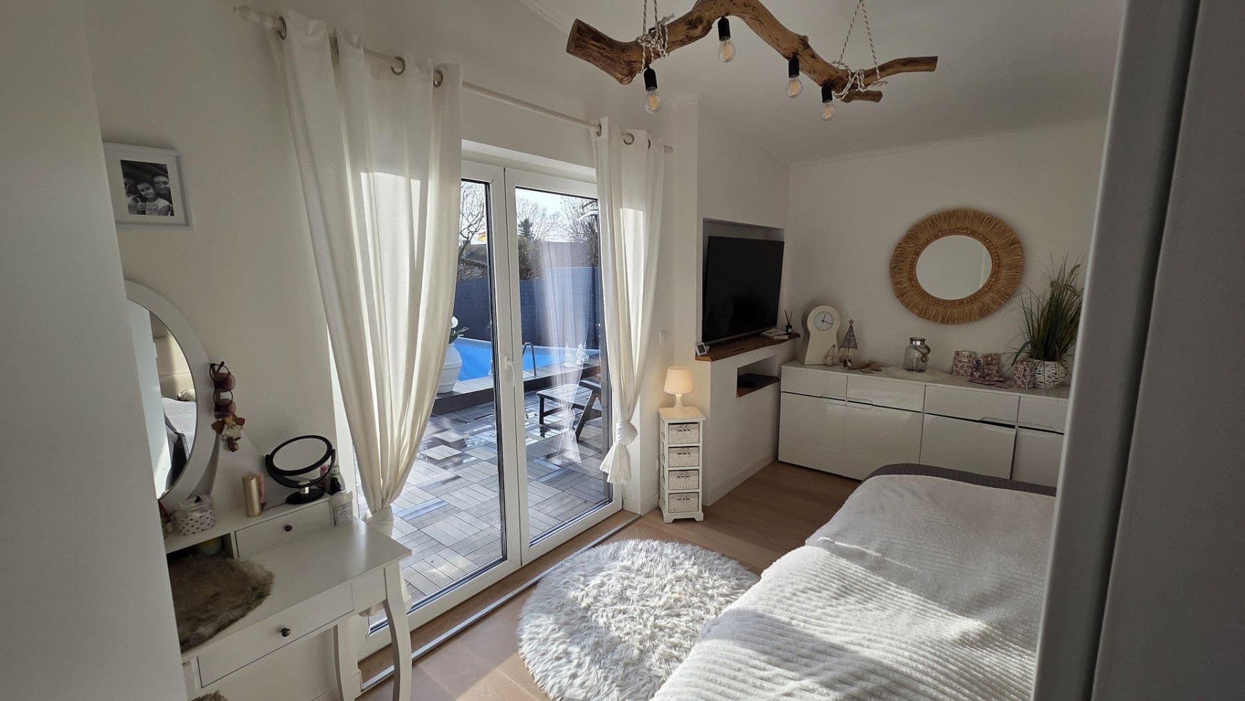Prodej domu 167 m², pozemek 702 m², Wedemark, Dolní Sasko Prodej domu 167 m², pozemek 702 m², Wedemark, Dolní Sasko