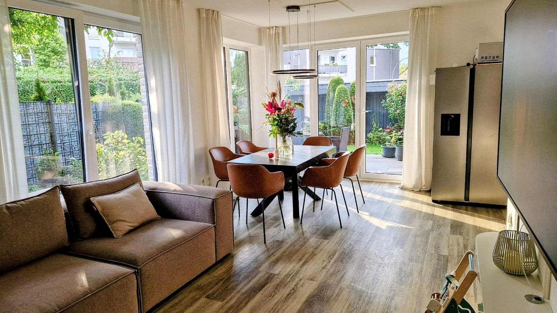Prodej bytu 3+1 99 m², Hamburg, Hamburg Prodej bytu 3+1 99 m², Hamburg, Hamburg