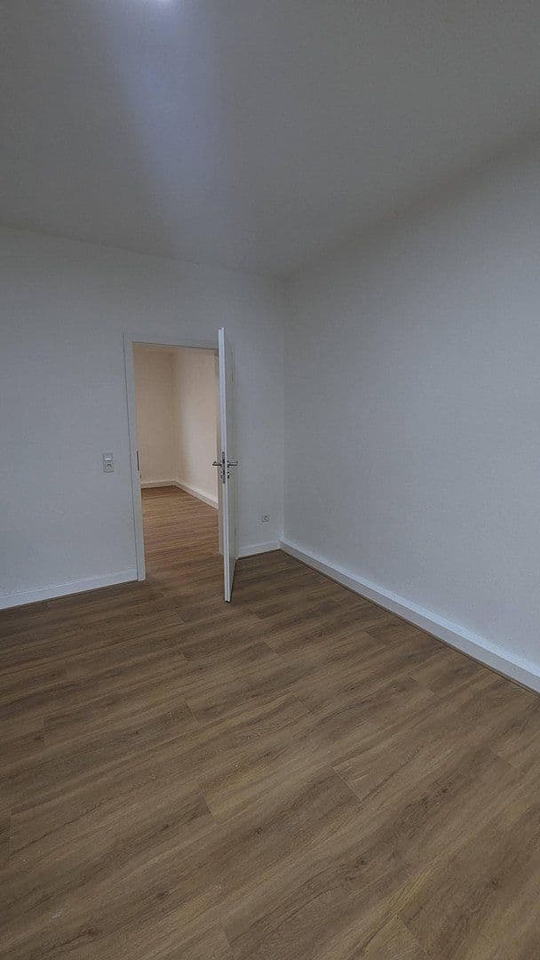 Pronájem bytu 2+1 44 m², Haydnweg 16, Mülheim a.d. Ruhr, Severní Porýní-Vestfálsko Pronájem bytu 2+1 44 m², Haydnweg 16, Mülheim a.d. Ruhr, Severní Porýní-Vestfálsko