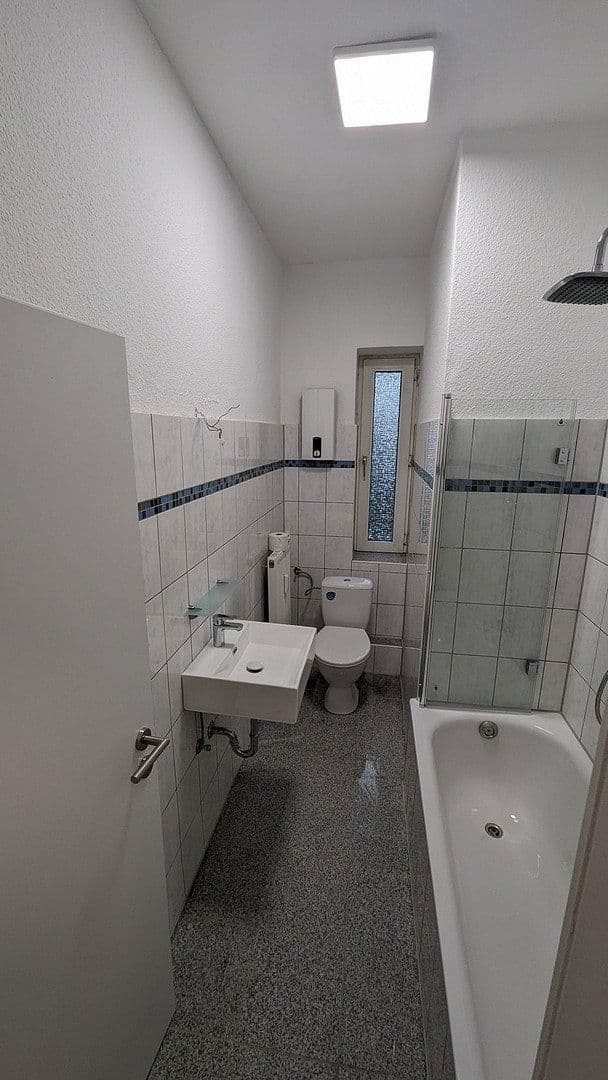 Pronájem bytu 2+1 44 m², Haydnweg 16, Mülheim a.d. Ruhr, Severní Porýní-Vestfálsko Pronájem bytu 2+1 44 m², Haydnweg 16, Mülheim a.d. Ruhr, Severní Porýní-Vestfálsko