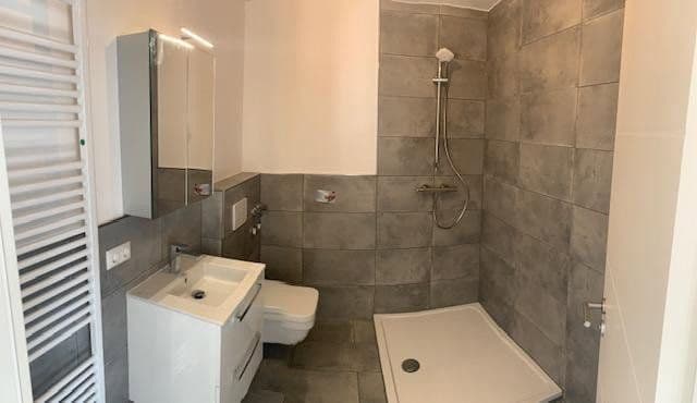 Pronájem bytu 1+1 32 m², Neufeldstrasse 48, Olching, Bavorsko Pronájem bytu 1+1 32 m², Neufeldstrasse 48, Olching, Bavorsko