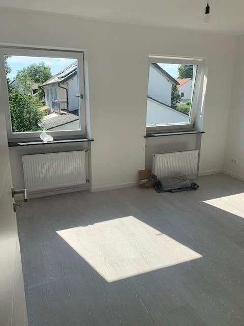 Pronájem bytu 1+1 32 m², Neufeldstrasse 48, Olching, Bavorsko Pronájem bytu 1+1 32 m², Neufeldstrasse 48, Olching, Bavorsko