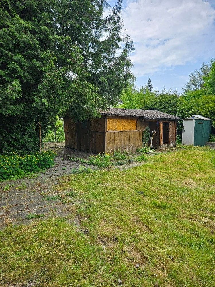 Prodej pozemku 600 m², Am Krebsbach 63 ( mittleres Grundstück ), Karlsfeld, Bavorsko Prodej pozemku 600 m², Am Krebsbach 63 ( mittleres Grundstück ), Karlsfeld, Bavorsko