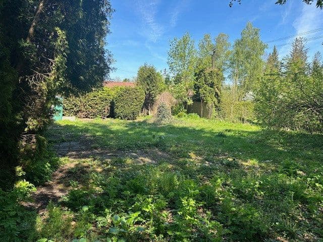 Prodej pozemku 600 m², Am Krebsbach 63 ( mittleres Grundstück ), Karlsfeld, Bavorsko Prodej pozemku 600 m², Am Krebsbach 63 ( mittleres Grundstück ), Karlsfeld, Bavorsko