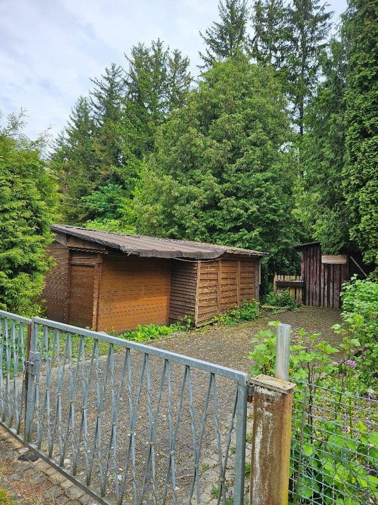 Prodej pozemku 600 m², Am Krebsbach 63 ( mittleres Grundstück ), Karlsfeld, Bavorsko Prodej pozemku 600 m², Am Krebsbach 63 ( mittleres Grundstück ), Karlsfeld, Bavorsko