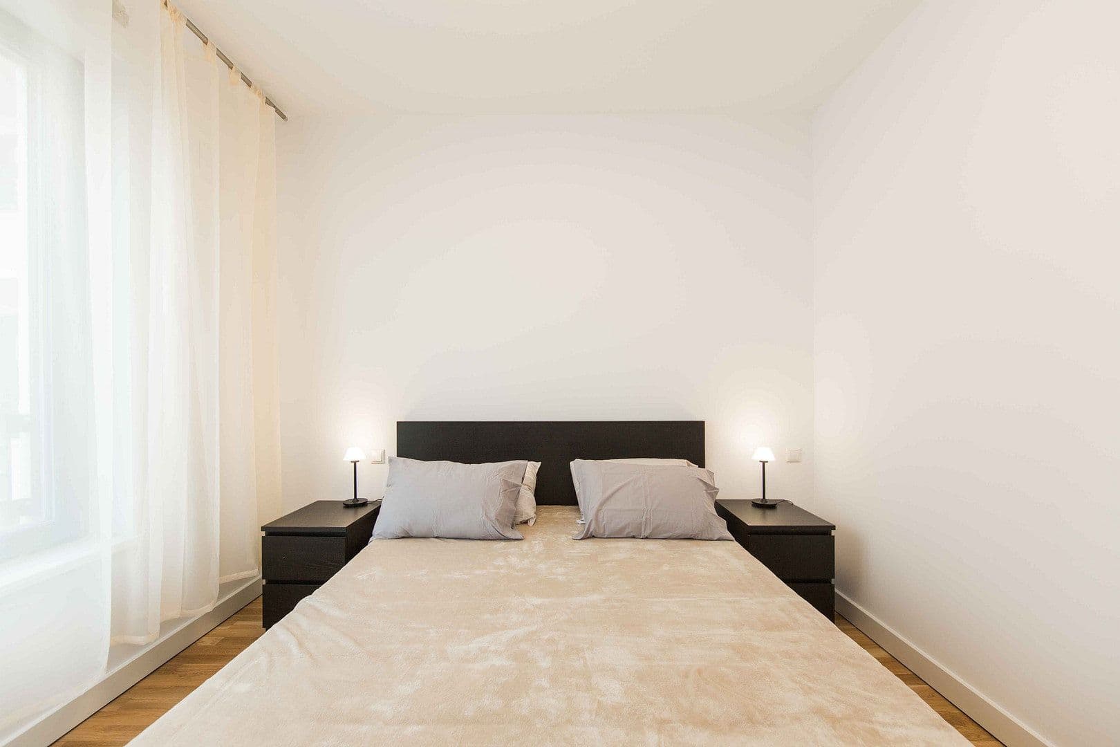 Pronájem bytu 3+1 85 m², Berlin, Berlín Pronájem bytu 3+1 85 m², Berlin, Berlín