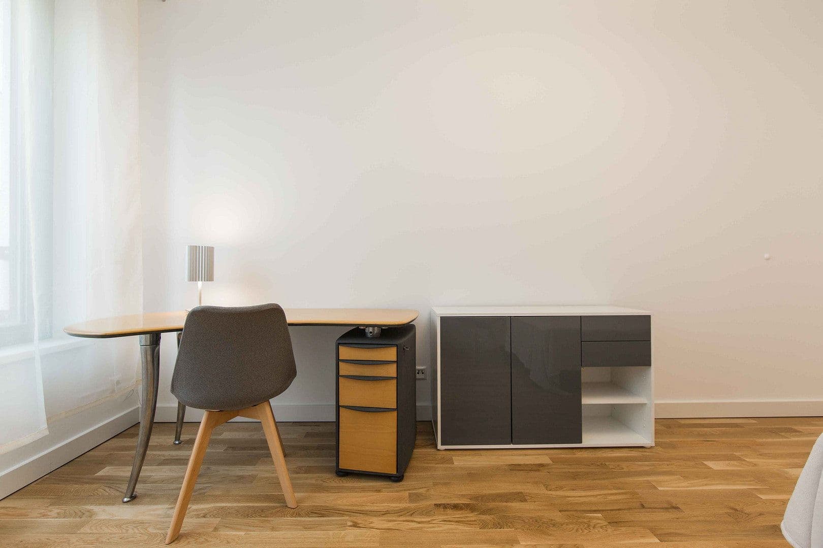 Pronájem bytu 3+1 85 m², Berlin, Berlín Pronájem bytu 3+1 85 m², Berlin, Berlín