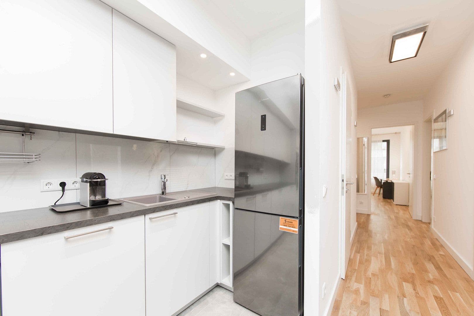 Pronájem bytu 3+1 85 m², Berlin, Berlín Pronájem bytu 3+1 85 m², Berlin, Berlín