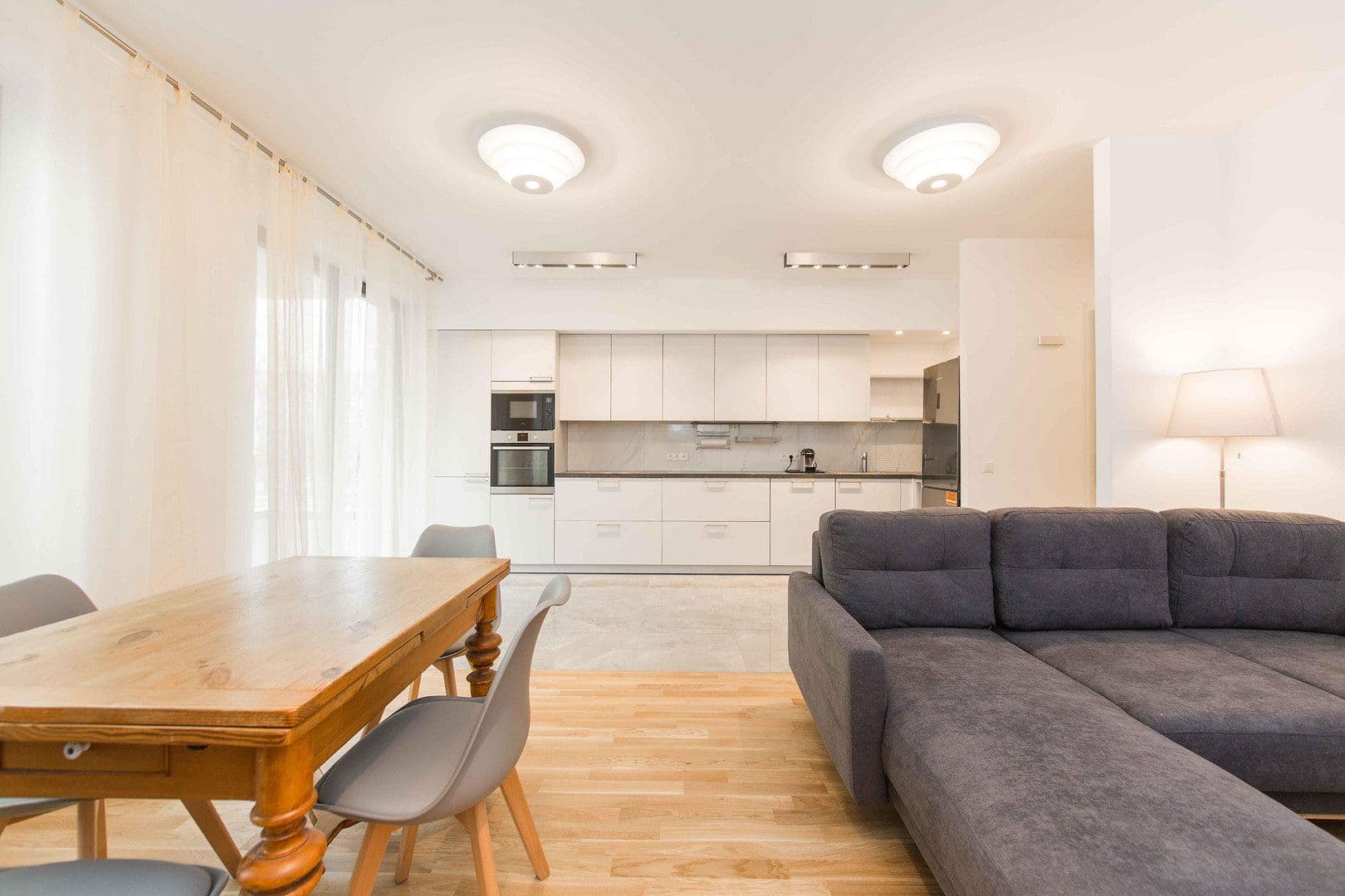 Pronájem bytu 3+1 85 m², Berlin, Berlín Pronájem bytu 3+1 85 m², Berlin, Berlín