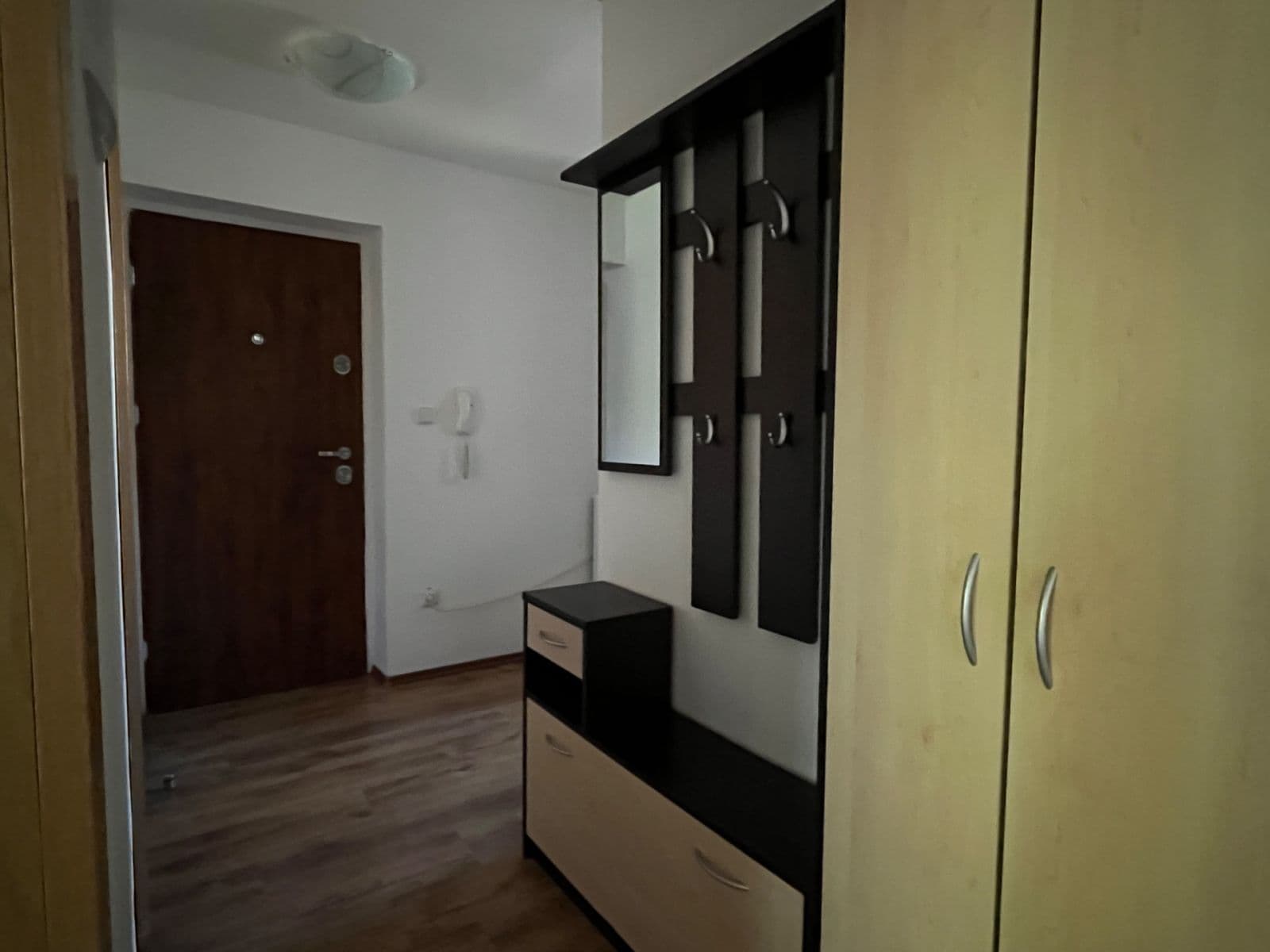 Pronájem bytu 2+1 62 m², Krátká, Hulín, Zlínský kraj Pronájem bytu 2+1 62 m², Krátká, Hulín, Zlínský kraj