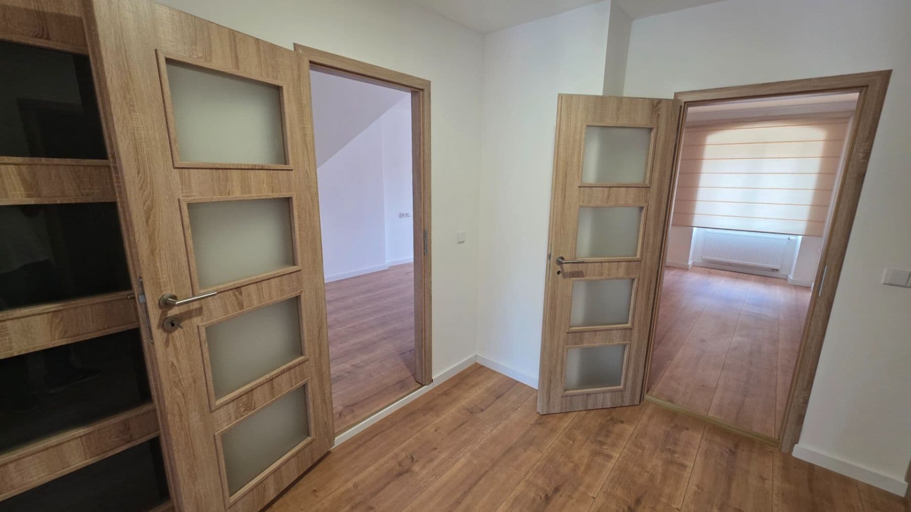 Prodej domu 254 m², pozemek 298 m², Slánská, Smečno, Středočeský kraj Prodej domu 254 m², pozemek 298 m², Slánská, Smečno, Středočeský kraj