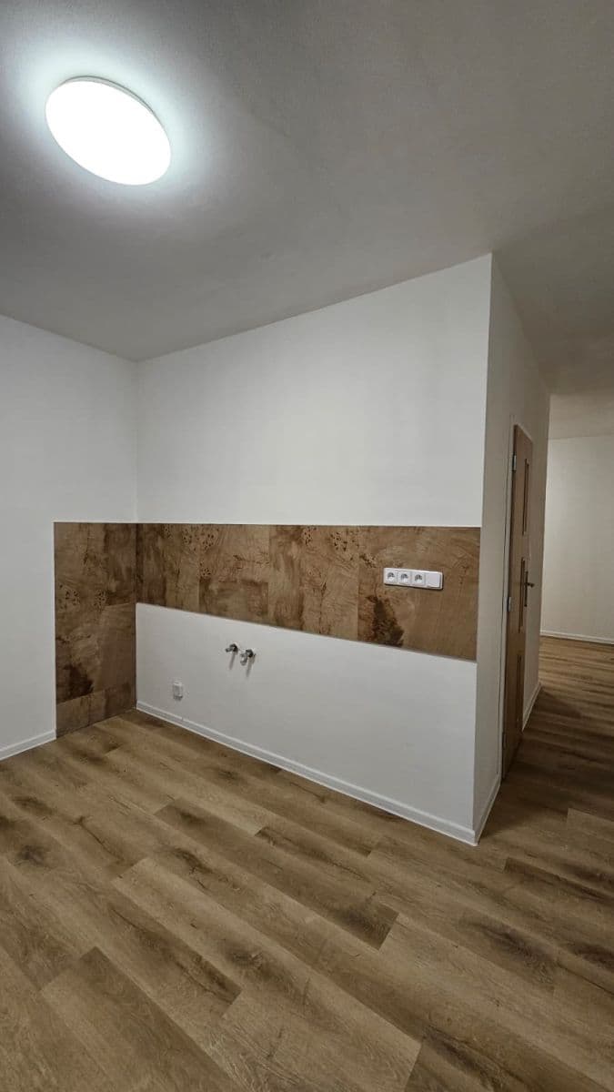 Prodej bytu 2+1 56 m², Skupova, Plzeň, Plzeňský kraj Prodej bytu 2+1 56 m², Skupova, Plzeň, Plzeňský kraj