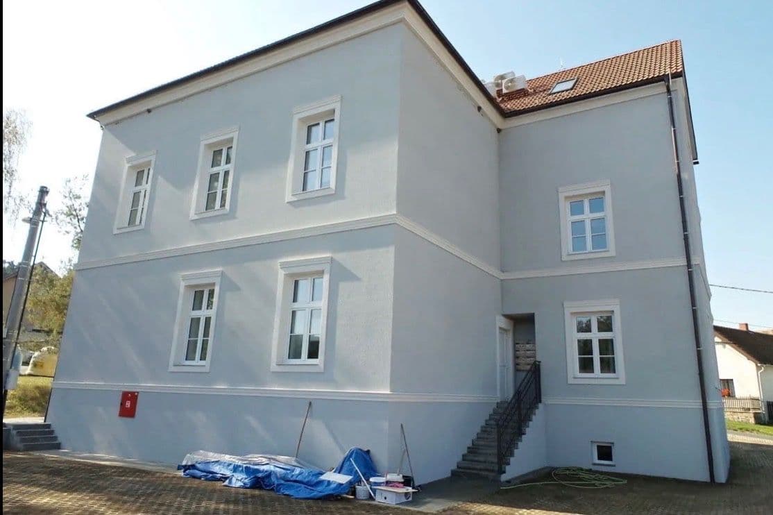 Pronájem bytu 3+kk 54 m², Daleké Dušníky, Středočeský kraj Pronájem bytu 3+kk 54 m², Daleké Dušníky, Středočeský kraj