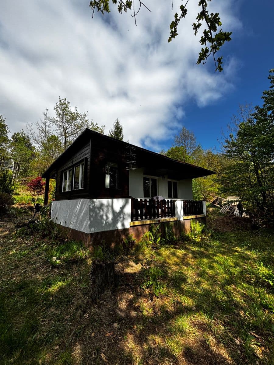 Prodej chaty, chalupy 43 m², pozemek 174 m², Slatiňany, Pardubický kraj Prodej chaty, chalupy 43 m², pozemek 174 m², Slatiňany, Pardubický kraj