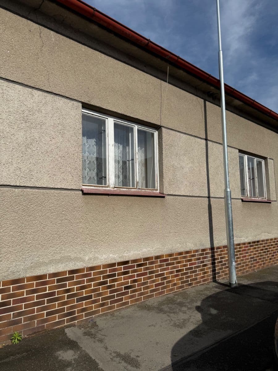 Prodej domu 200 m², pozemek 2.100 m², Boleslavská, Bakov nad Jizerou, Středočeský kraj Prodej domu 200 m², pozemek 2.100 m², Boleslavská, Bakov nad Jizerou, Středočeský kraj