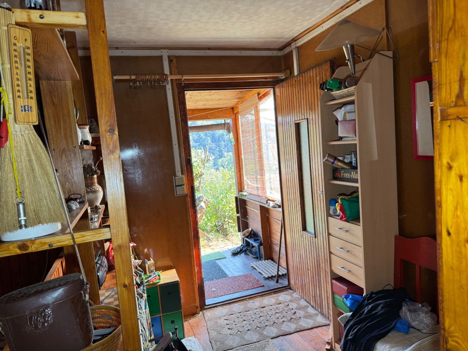 Prodej chaty, chalupy 33 m², pozemek 953 m², Račice, Středočeský kraj Prodej chaty, chalupy 33 m², pozemek 953 m², Račice, Středočeský kraj
