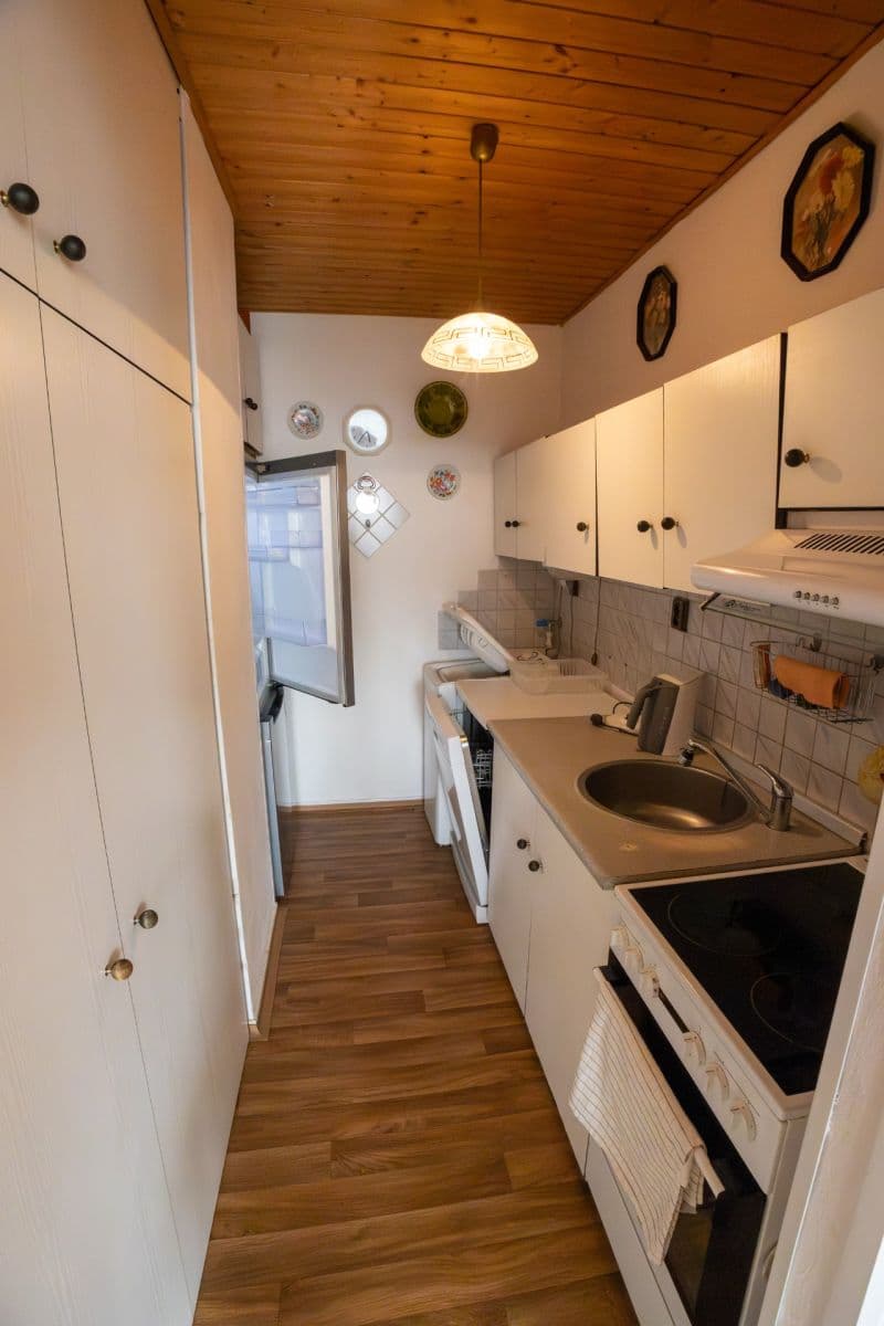 Pronájem bytu 2+kk 57 m², Cafourkova, Praha, Praha Pronájem bytu 2+kk 57 m², Cafourkova, Praha, Praha