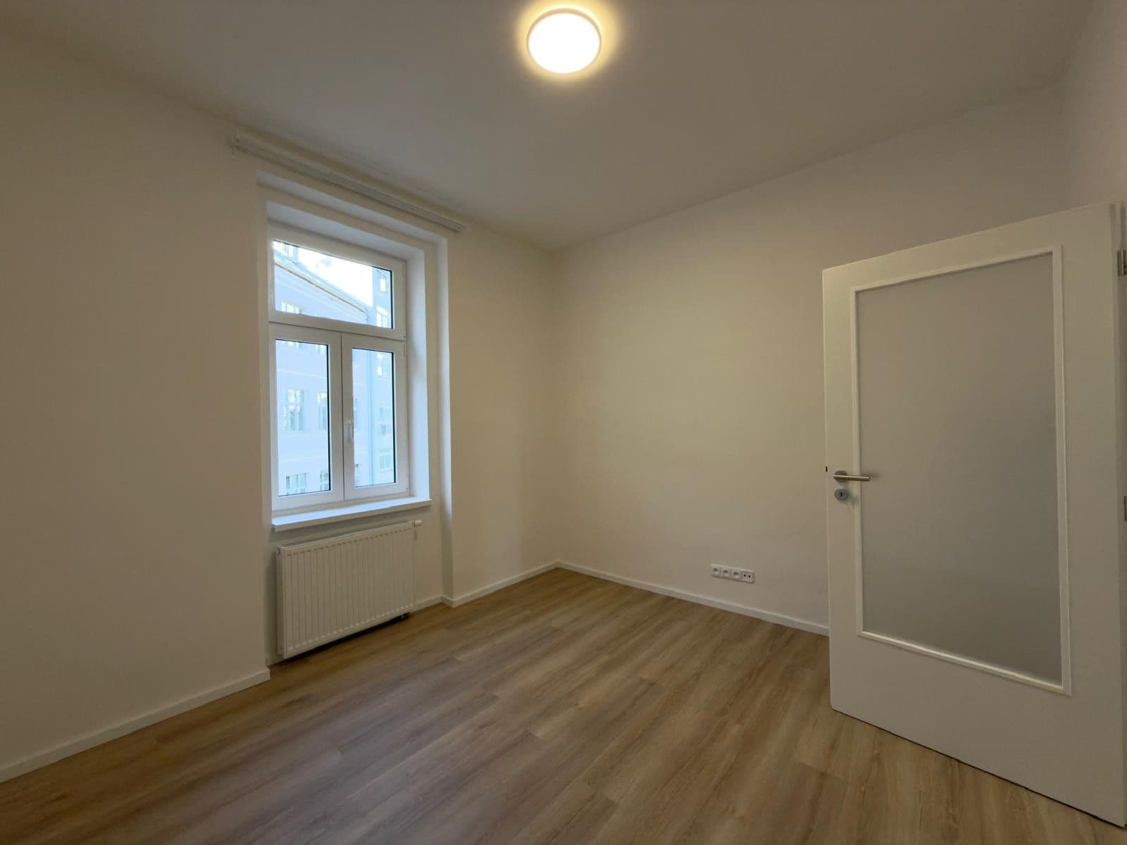 Pronájem bytu 2+kk 34 m², Českomoravská, Praha, Praha Pronájem bytu 2+kk 34 m², Českomoravská, Praha, Praha