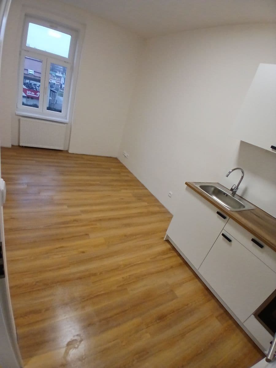 Pronájem bytu 2+kk 34 m², Českomoravská, Praha, Praha Pronájem bytu 2+kk 34 m², Českomoravská, Praha, Praha