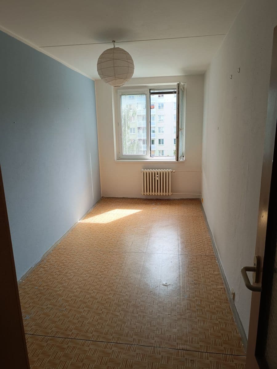 Pronájem bytu 3+1 74 m², Strnadova, Brno, Jihomoravský kraj Pronájem bytu 3+1 74 m², Strnadova, Brno, Jihomoravský kraj