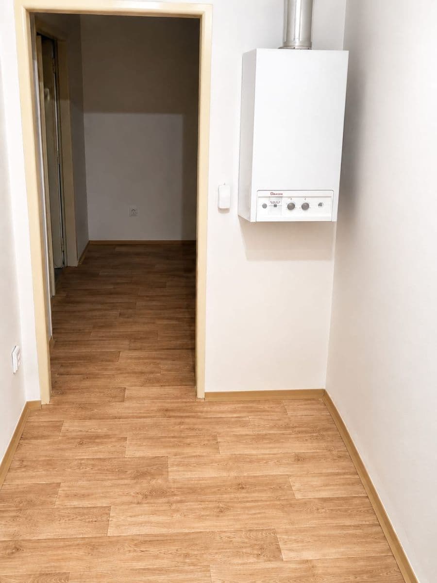 Pronájem bytu 1+1 38 m², Gerasimovova, Ostrava, Moravskoslezský kraj Pronájem bytu 1+1 38 m², Gerasimovova, Ostrava, Moravskoslezský kraj